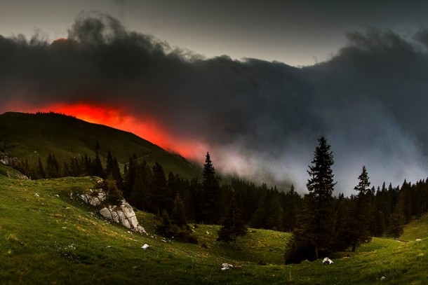 Sunrise in Raru Mountains Romania   Sorin Onior