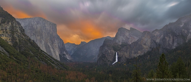 Sunrise in Yosemite Valley CA 