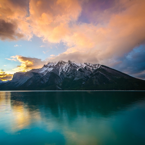 Sunrise over Lake Minnewanka - Banff Alberta Canada Ben Ouyang 