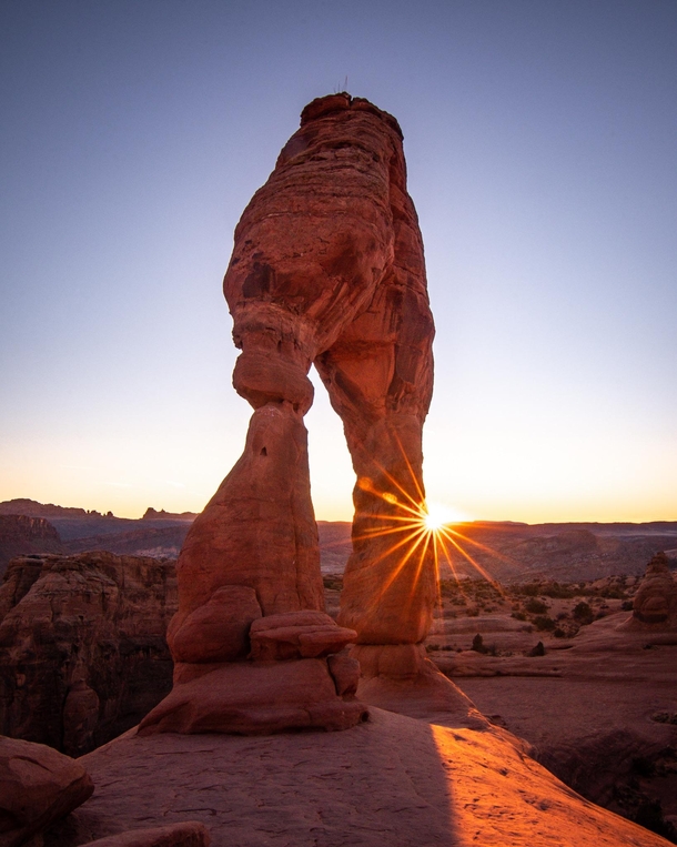 Sunset at Delicate Arch - Arches National Park UT  OC IG explore_with_tristan
