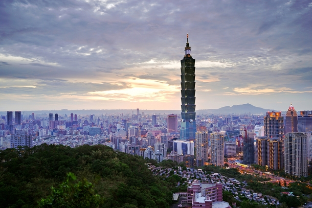 Sunset in Taipei Taiwan 