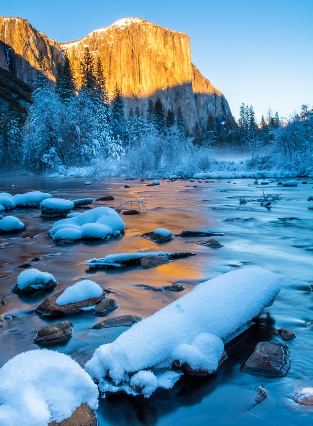 Sunset on El Capitan Yosemite in the winter is magical