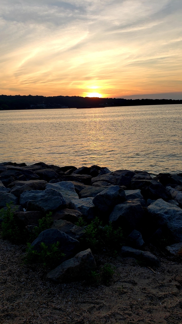 Sunset on Rocky Beach Seacliff NY 