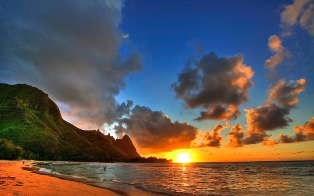 Sunset over Tunnels beach on Kauai Hawaii 