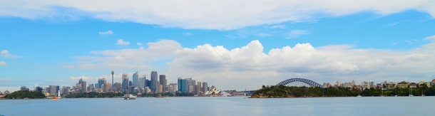 Sydney from the ferry 