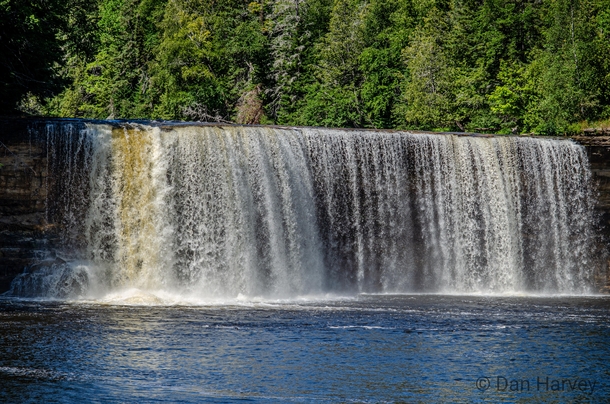 Tahquamenon Falls in Michigans Upper Peninsula Taken in the summer OC  x 