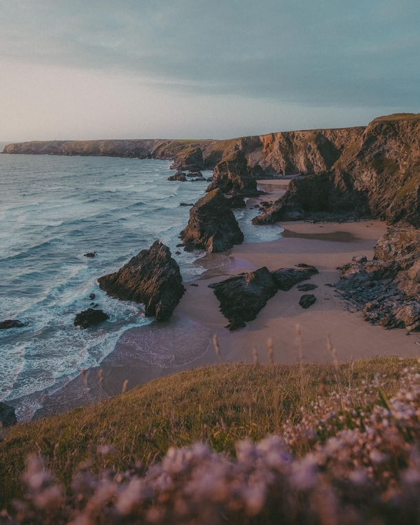 The beautiful coastline of Cornwall - Golden Hour at Bedruthan Steps  IGpete_ell