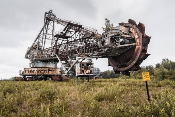 The Blue Miracle The largest piece of abandoned machinery in the world