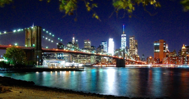 The Brooklyn bridge and Manhattan skyline New York NY 