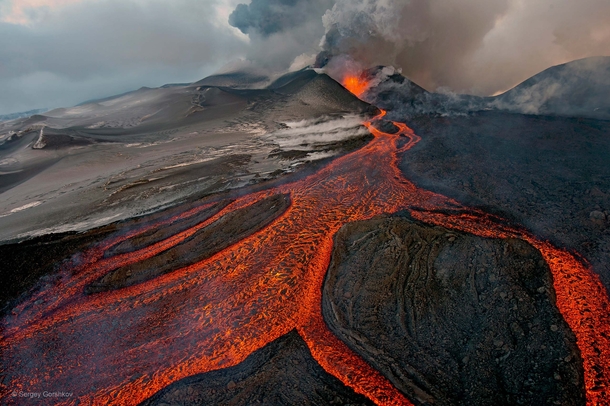 The Cauldron Plosky Tolbachik volcano Russia  Photo by Sergey Gorshkov