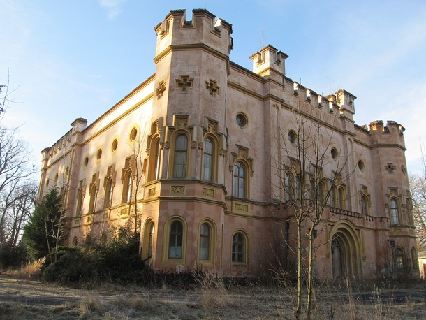 The Deserted Bezdekov Chateau - Bezdekov Czech Republic - Listed for sale in  for  million crowns