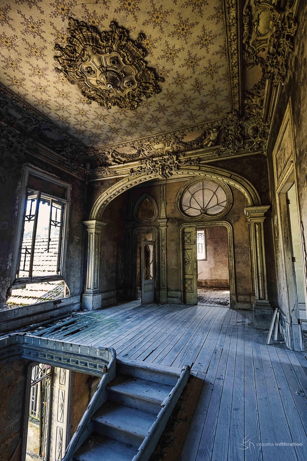 The Dream Palace - Abandoned Winery in Portugal video in comments