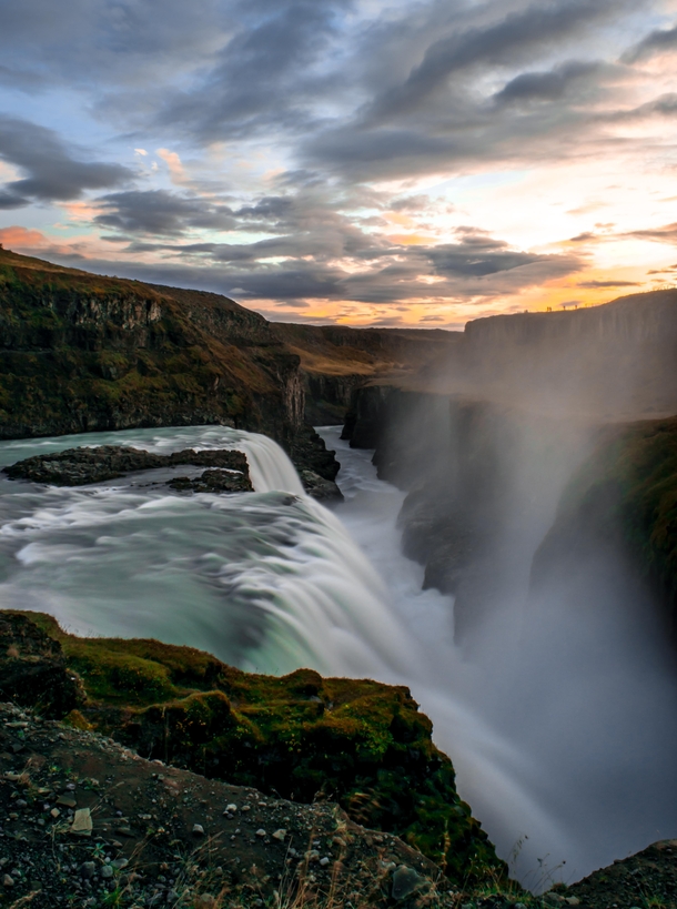 The first waterfall I visited in Iceland Gullfoss 