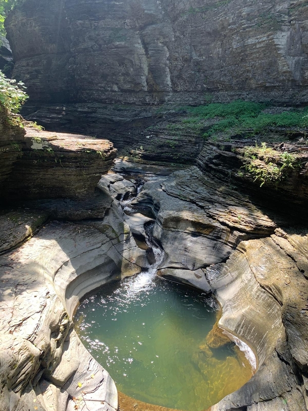 The Gorges Natural Carvings Watkins Glen State Park Upstate New York x 