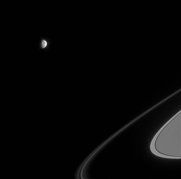 The great eye of Saturns moon Mimas x