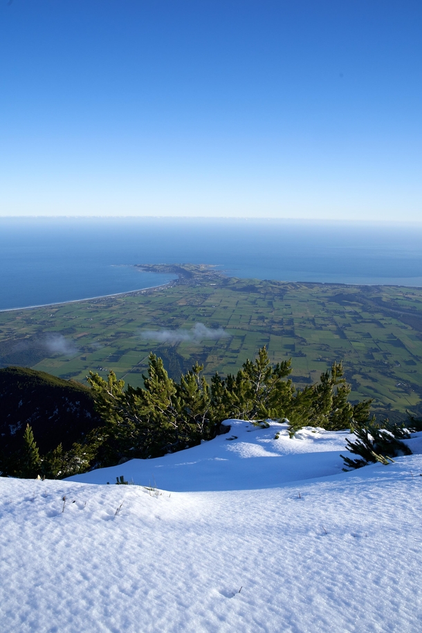 The Kaikura peninsula from the summit of Mt Fyffe New Zealand 