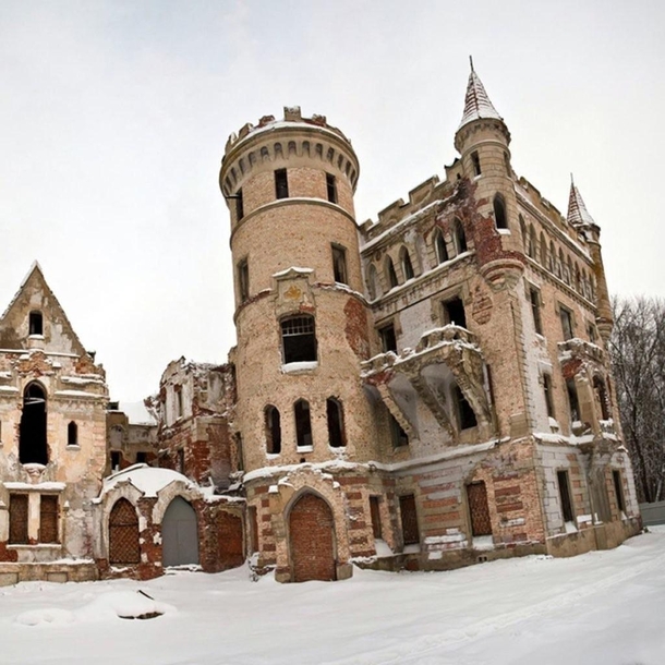 The Khrapovitsky Castle in Russia has slowly faded away over the last almost  years Located between Vladimir and Moscow it was abandoned in  when the owner left for Germany and didnt come back 