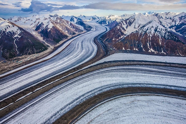 The Kluane Ice Fields photographed by Paul Nicklen 