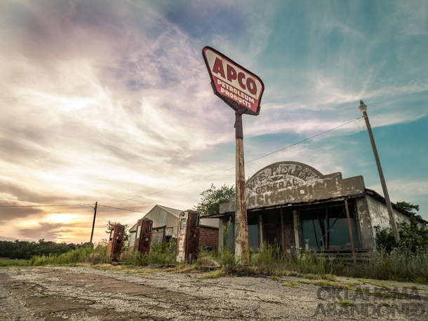 The legend of Cogar Oklahoma and the WS Kelly Gas Station and General Store