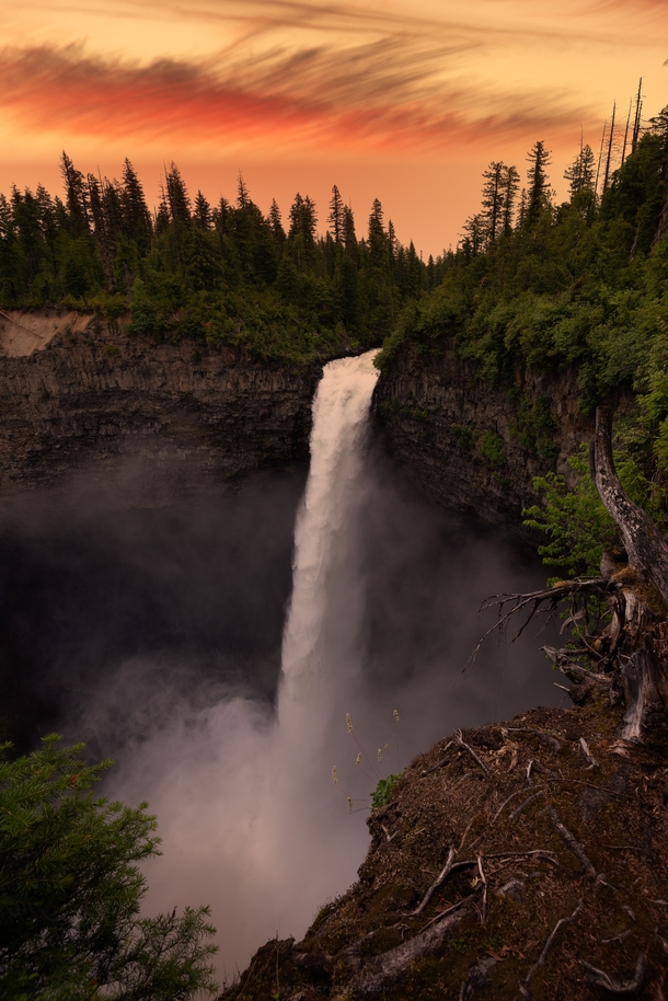 The loudest waterfall Ive ever encountered Helmcken Falls British Columbia 