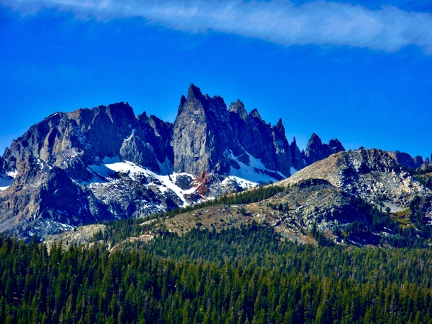 The majestics Minarets of the High Sierras  x  
