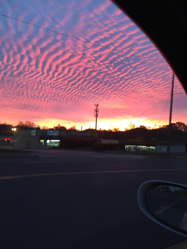 The most unique sunrise Ive witnessed Central Virginia US