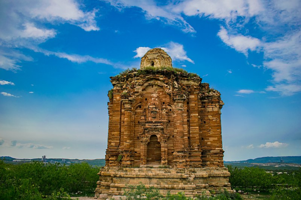 The ruins of Malot Hindu Temple located in the Salt Range of modern day Pakistan It was built in the th-th century out of red sandstone One of the few surviving remnants of ancient Hindu temple architecture in this region