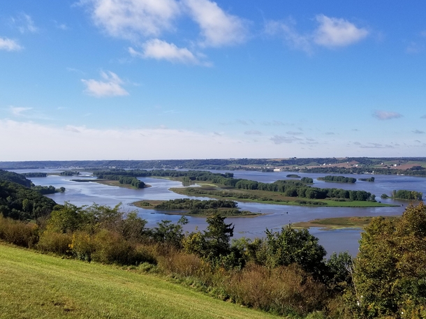 The upper Mississippi River is looking especially beautiful today from NW Illinois looking towards Iowa  x