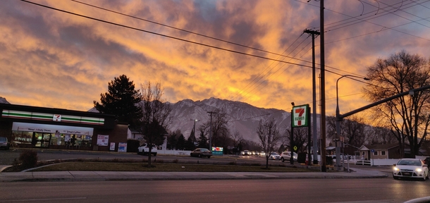The Utah sky on my way to work this morning