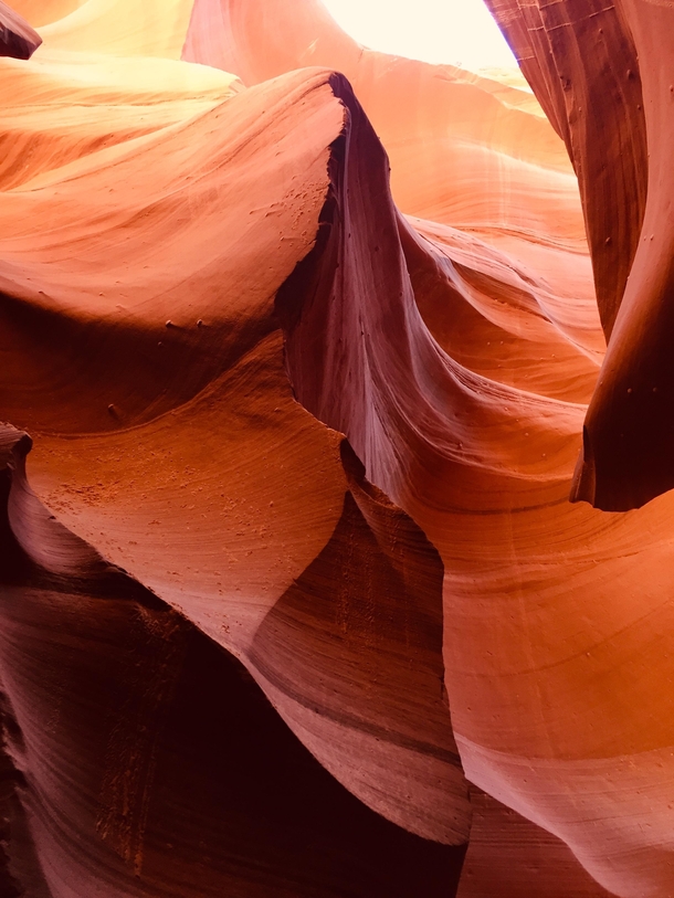 The way this slot canyon forms Antelope Canyon Utah USA x  If you want more of these kind of photos ask me