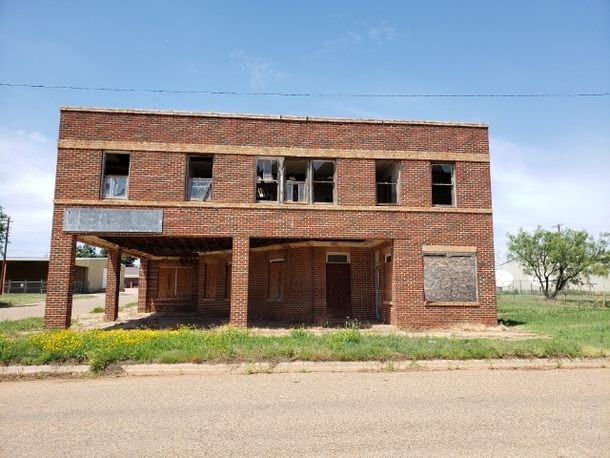 The Western Inn Abandoned hotel Spur TX