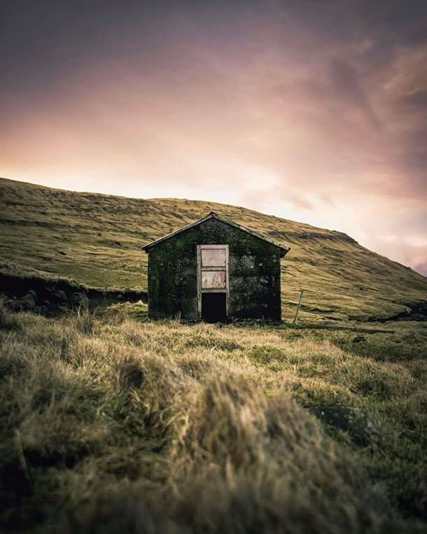 This abandoned little hut in the Faroe Islands