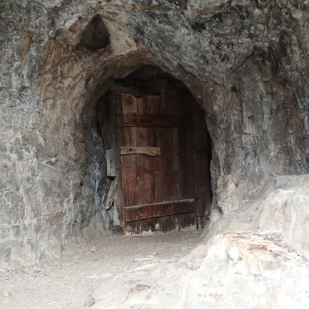 This air control door at the entrance to an abandoned mine in Utah This mine was multi-level they used air doors to control airflow throughout the mine Whoever says mines dont have natural ventilation is lying