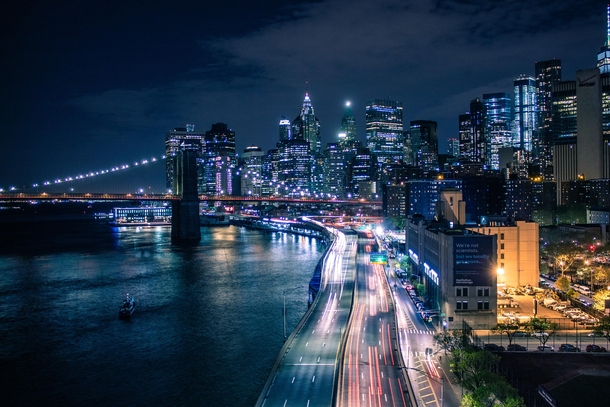 This city really never does sleep Shot at midnight from the Manhattan bridge in New York 