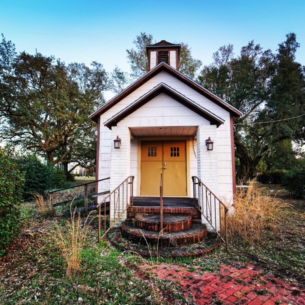 Tiny s church in Alabama