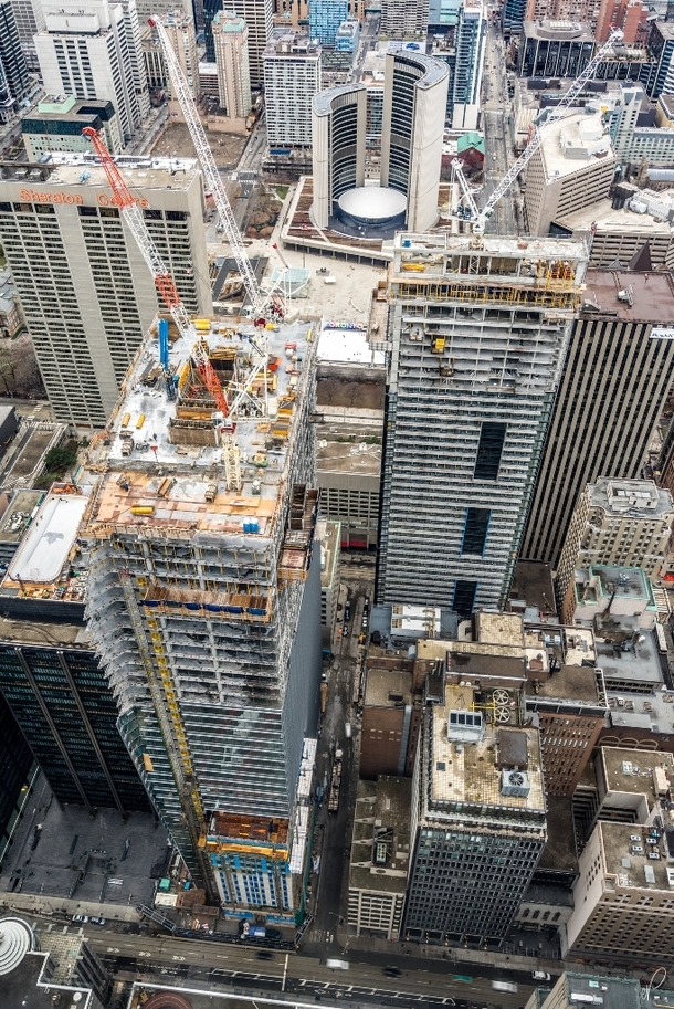 Toronto under construction 