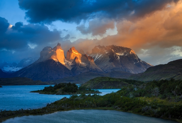 Torres Del Paine Chile  by Gleb Tarro