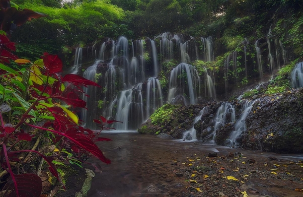 Tropical waterfall Bali  jabisanz