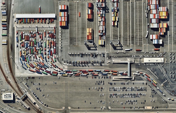 Trucks at the Port of Los Angeles 