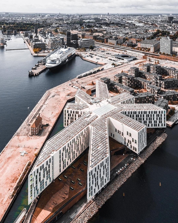 Un city by XN Copenhagen x