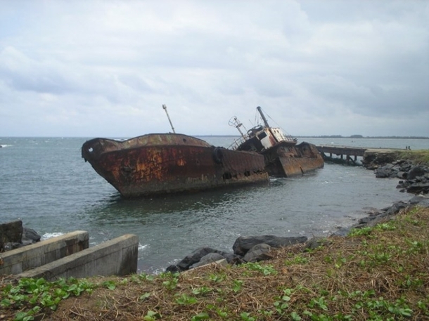 Unnamed wreck abandoned in Port of Buchanan Liberia 
