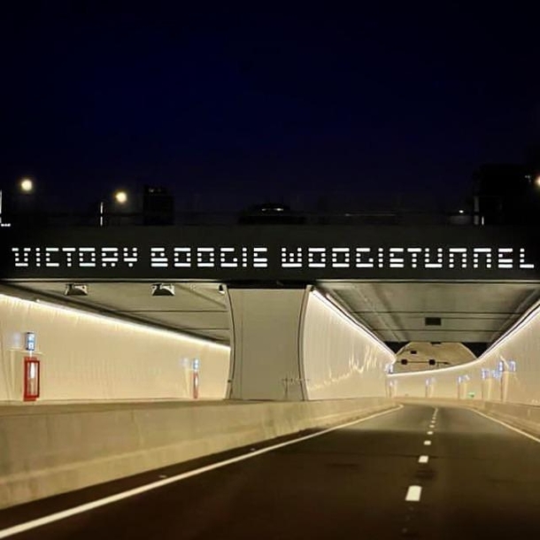 Victory Boogie Woogietunnel The Hague