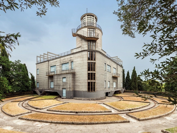 Villa Girasole is a house that rotates to follow the sun as it moves It was built between  and  in Italy and is powered by  motors with a total of  hp 