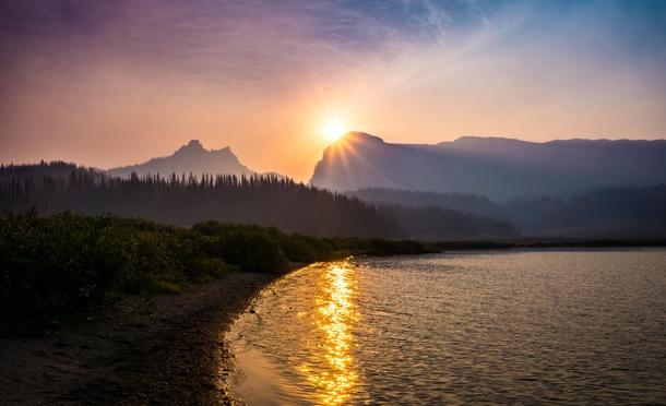 Wildfire haze Sunset on the Wind River Range WY   x 