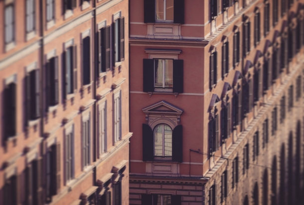 Windows in Rome 