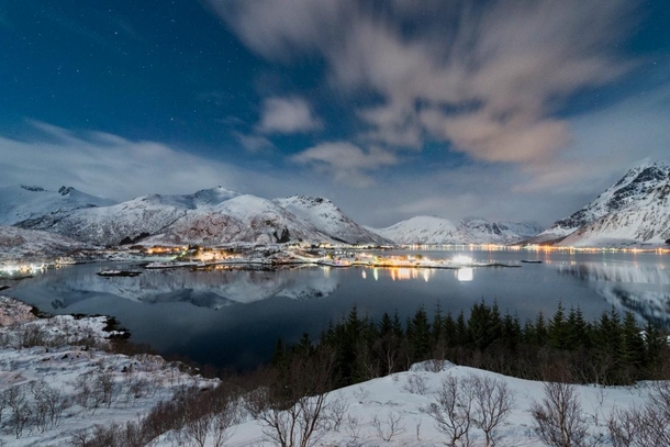 Winter night at the fjord 