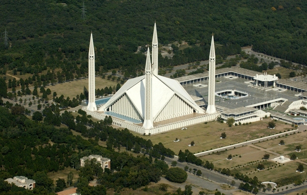 Worlds th Largest Mosque Faisal Mosque Islamabad Pakistan 