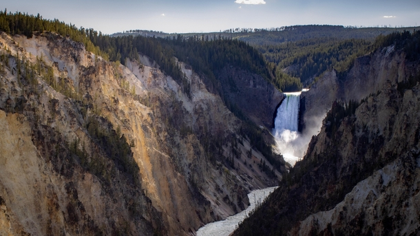 Yellowstone falls-misting away the day 