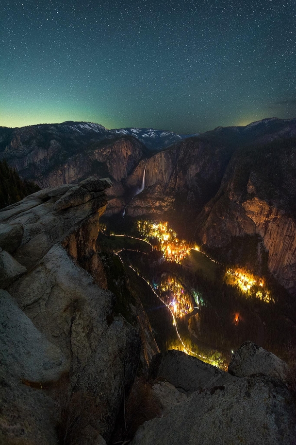 Yosemite Valley as seen from  ft above 