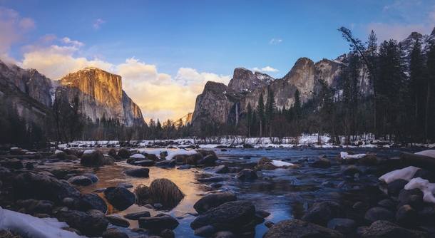 Yosemite Valley as The Storms Clear in Time For Sunset - -- - 